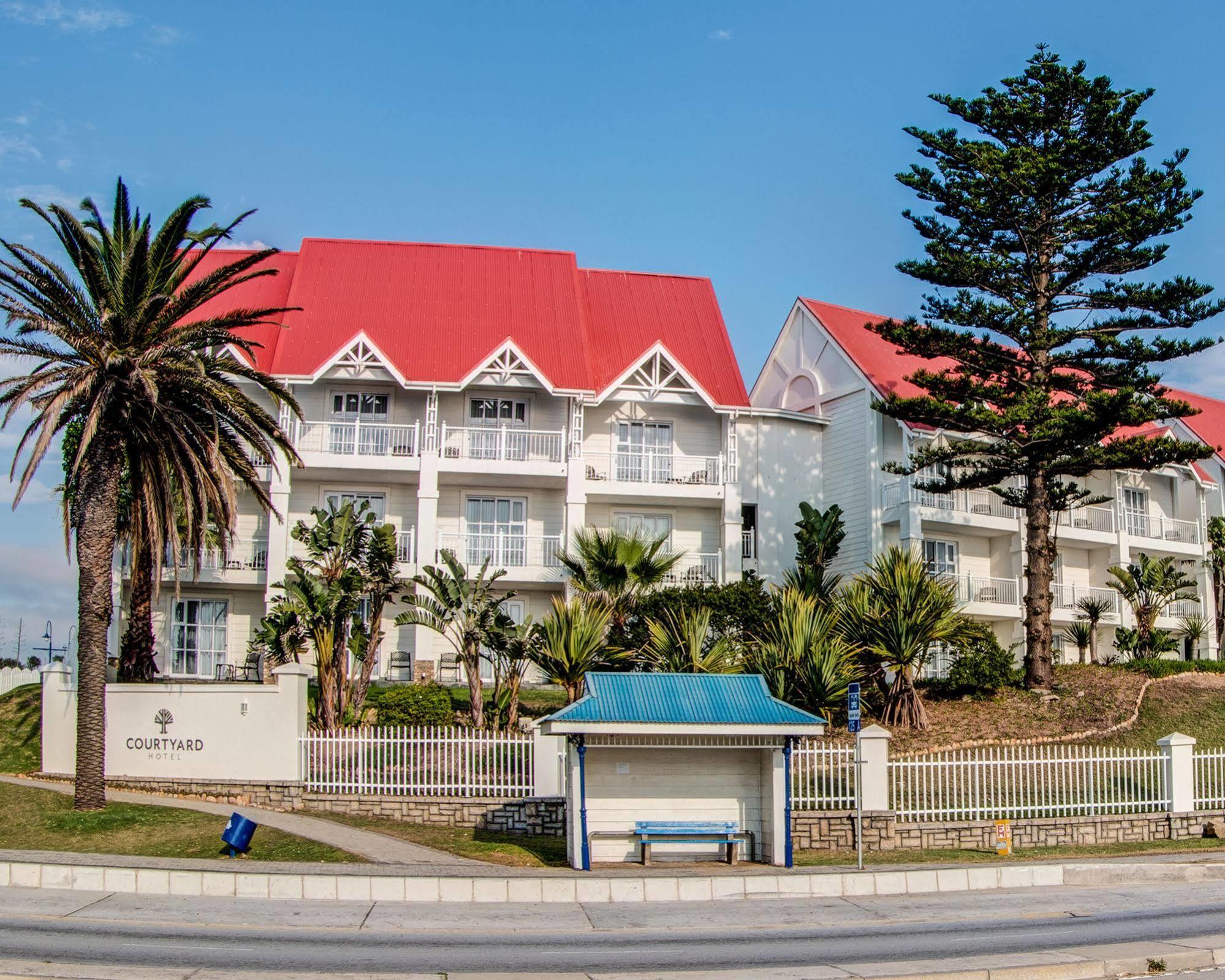 Courtyard Hotel Gqeberha Port Elizabeth Extérieur photo